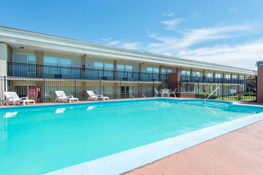 Fairbridge Inn Express Φράνκφορτ Εξωτερικό φωτογραφία